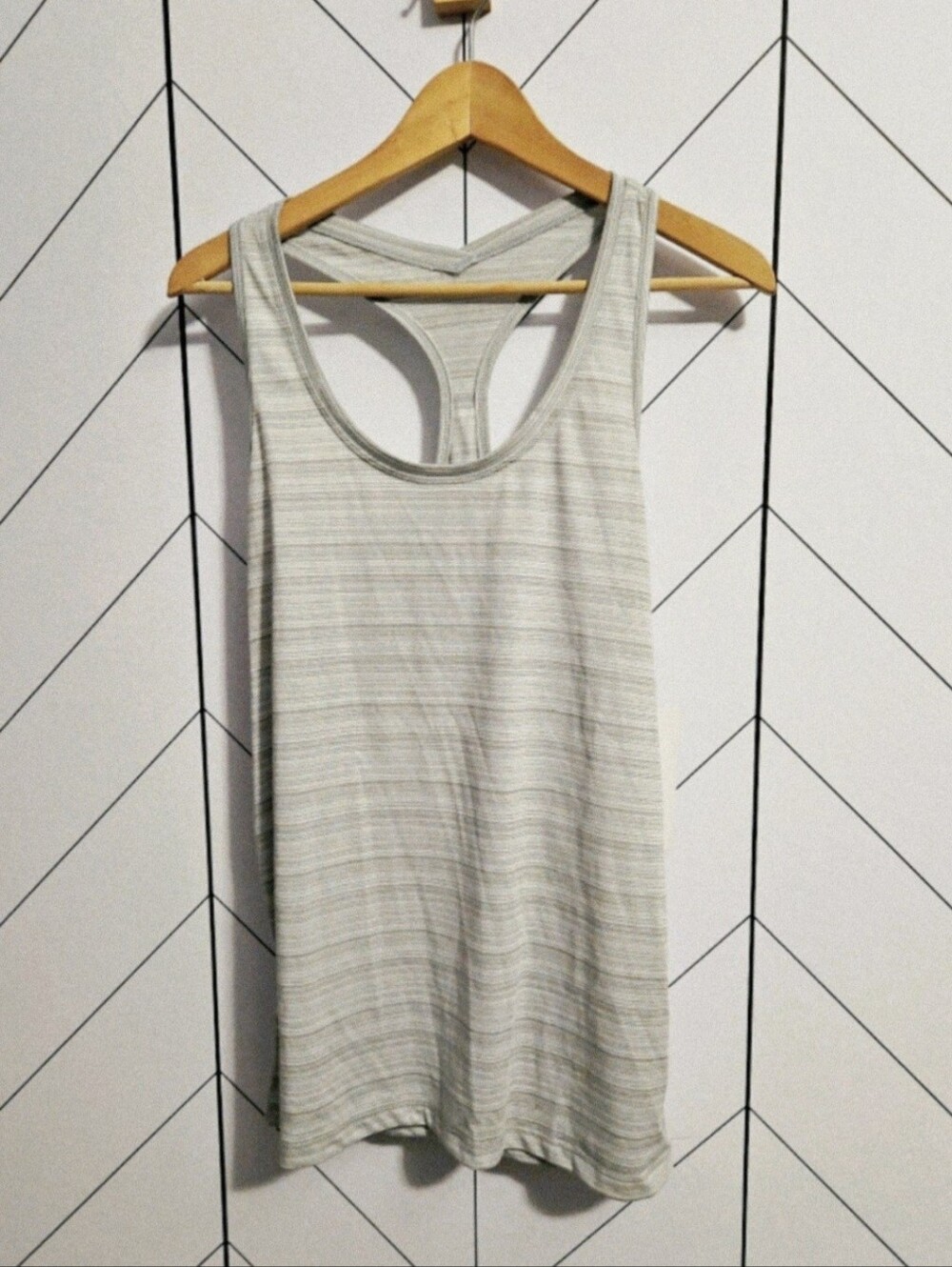 NWT Danskin Grey and White Striped Racer Back Tank Top, Size XL